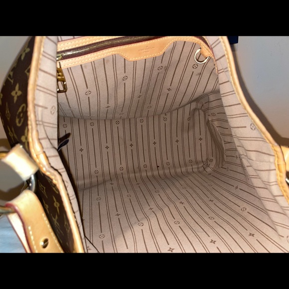 ⛔️ Sold ⛔️ 🔥 Monogram Delightful MM 🔥 - Picture 5 of 16